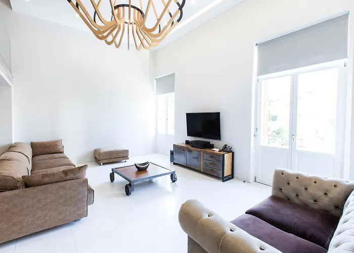 Azelia Suites - Acropolis View